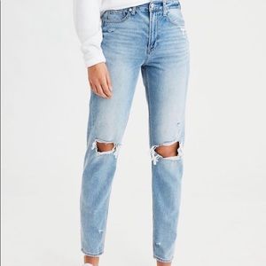 American Eagle High Waisted Mom Jeans